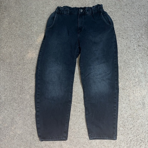 ZARA Baggy Slouchy Fit Paperbag Jeans High Waist Cropped Ankle Faded Black 8 - Picture 4 of 11